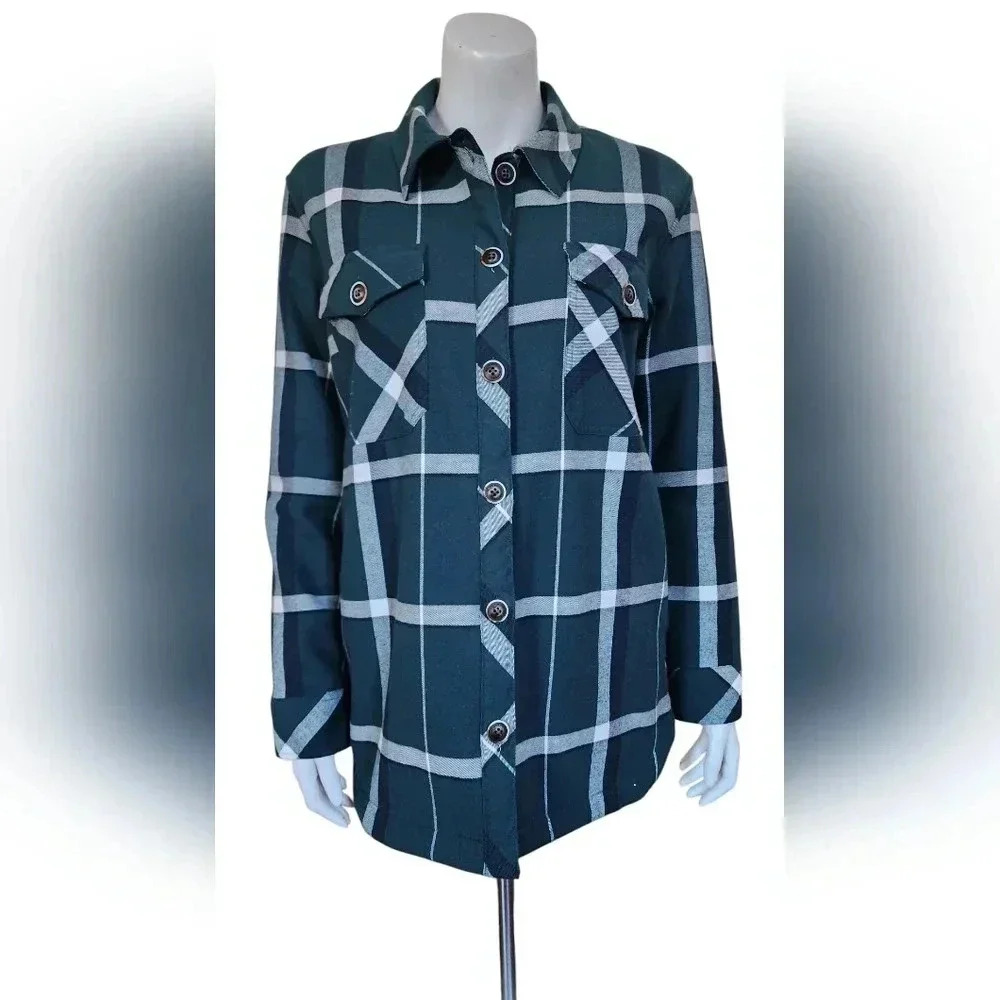 Woods Women's Evelyn Flannel Shacket Relaxed Fit Small Green Plaid - Picture 7 of 16